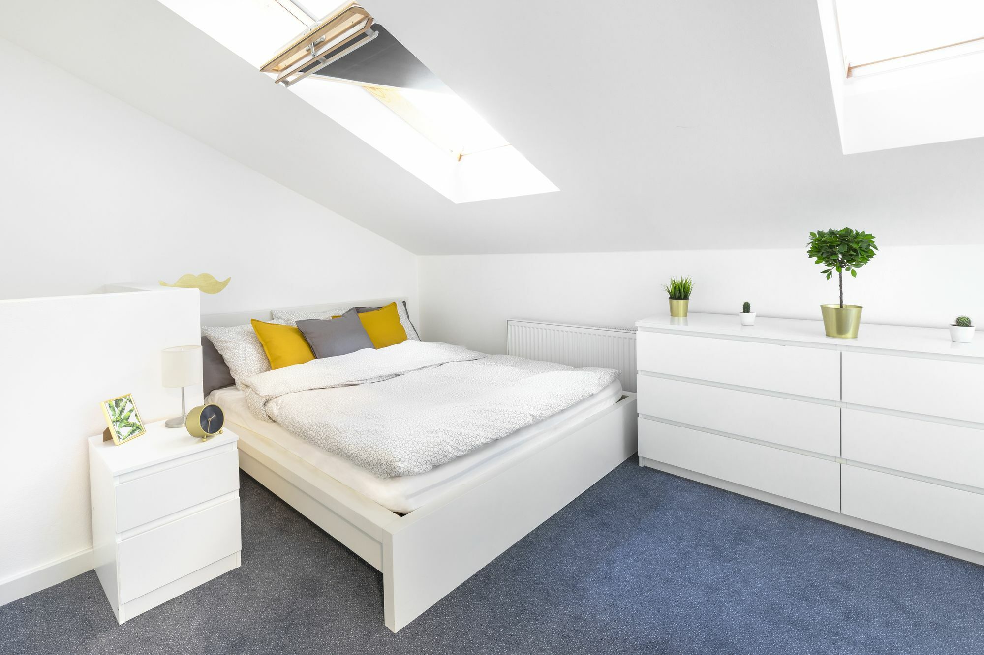 Little Tom Apartments Прага Экстерьер фото